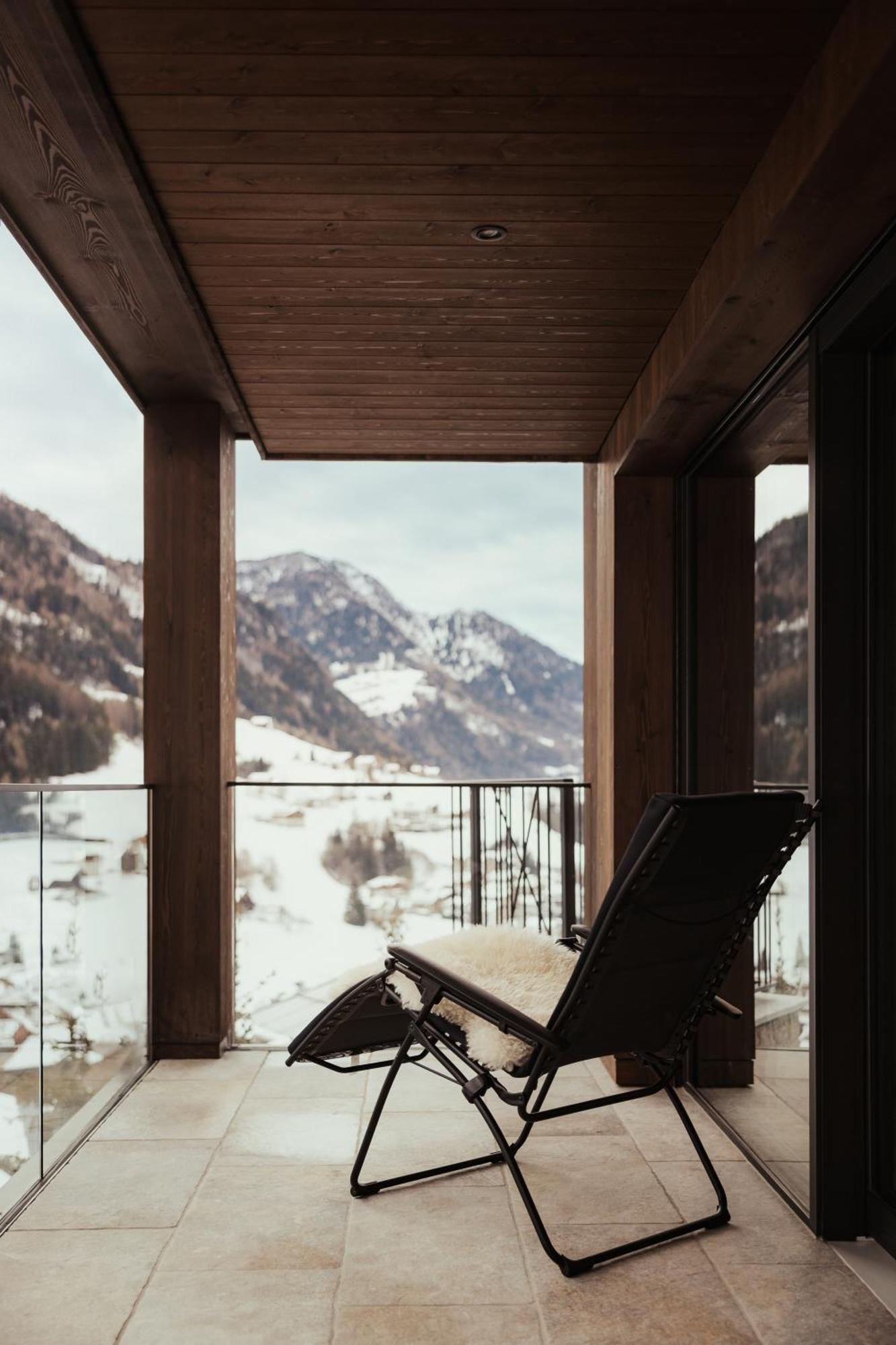 Luxury Chalet P Ortisei Bagian luar foto